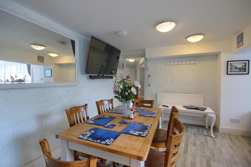 Smugglers Luxury Accommodation Sheringham Ngoại thất bức ảnh